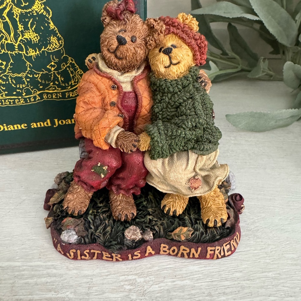 Boyds Bear & Friends Collection -
 Diane and Joanie…Sisters Forever  (228436)